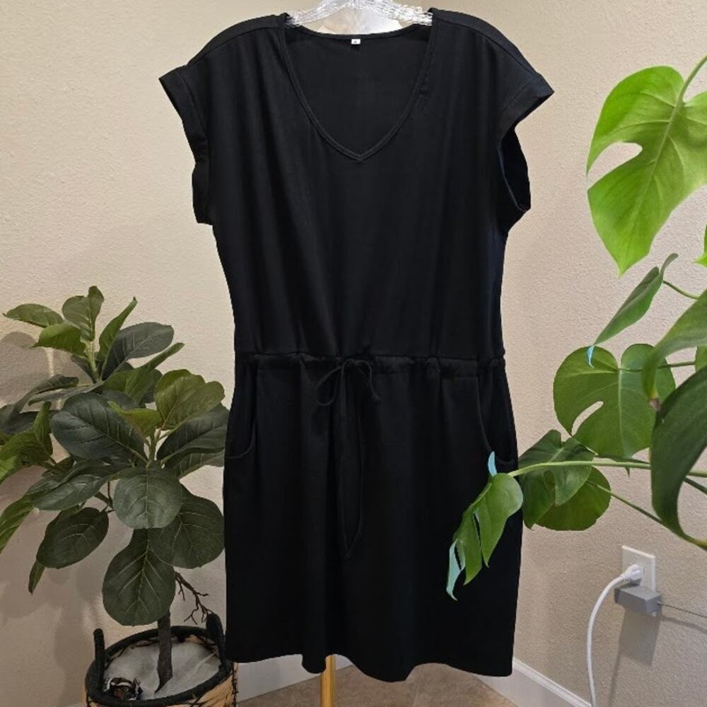 Black Shift Dress Women’s Size XL V Neck Drawstring Waist Pockets Stretch